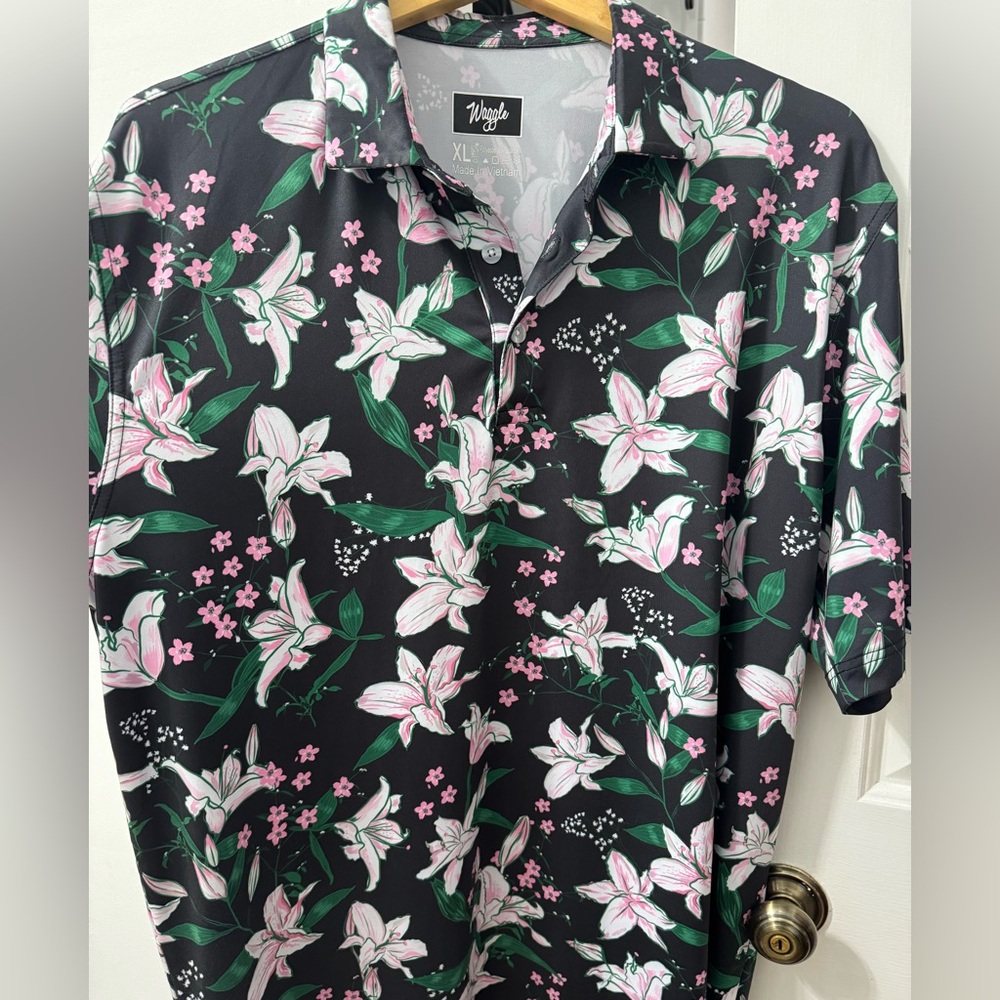 Waggle Men's Floral Black and Pink Polo Shirt